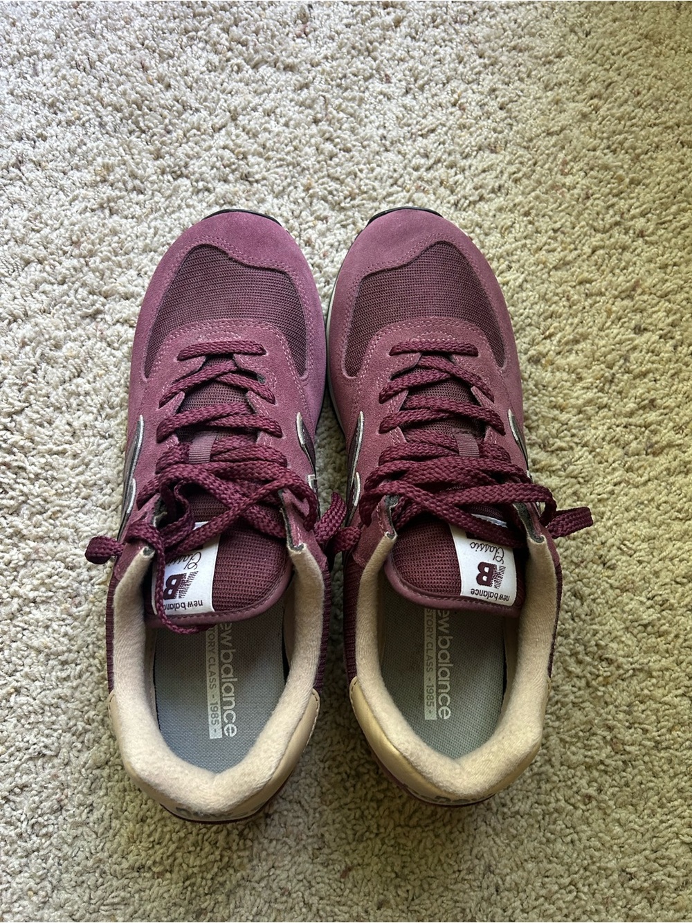 New Balance Mens Maroon Casual Sneakers
